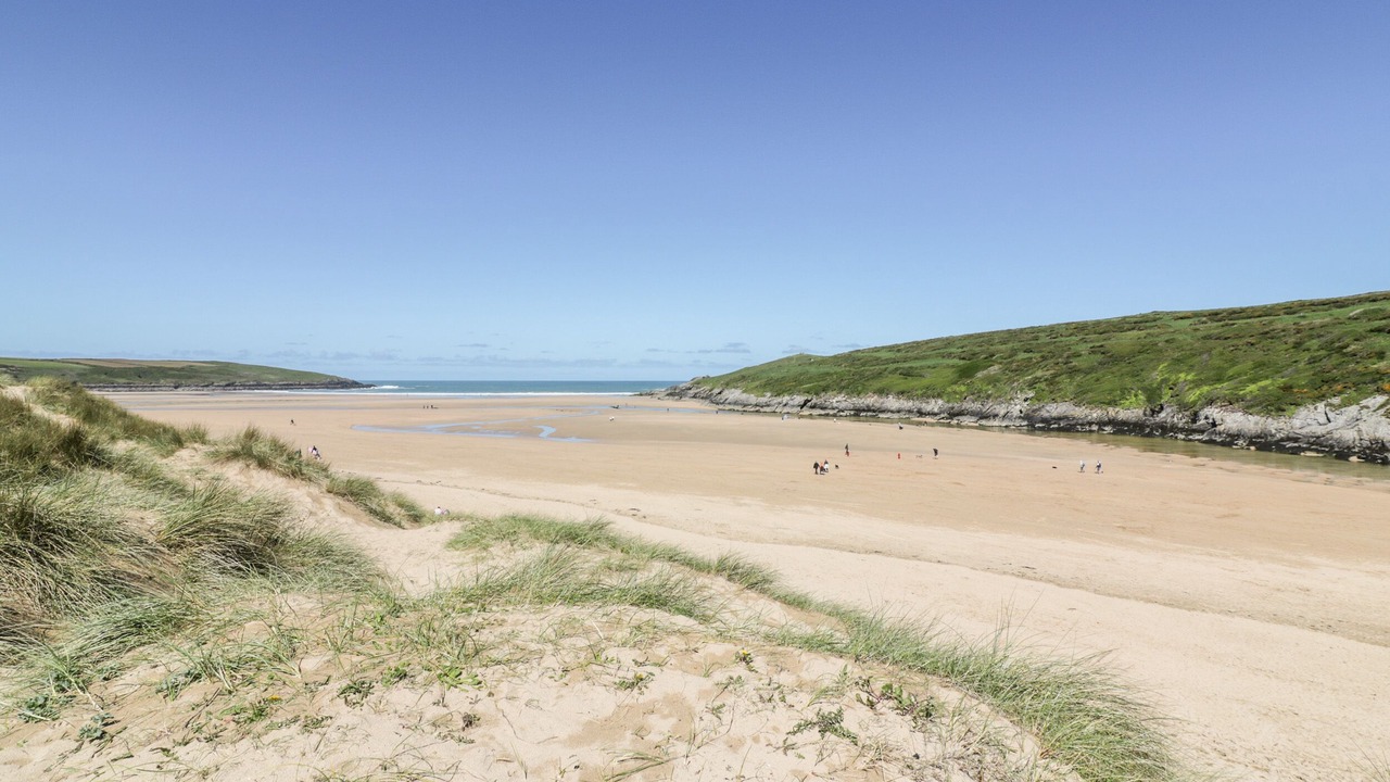 Photo of Others in Crantock
