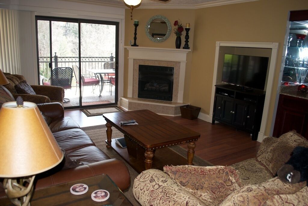 Photo of Livingroom in Gatlinburg