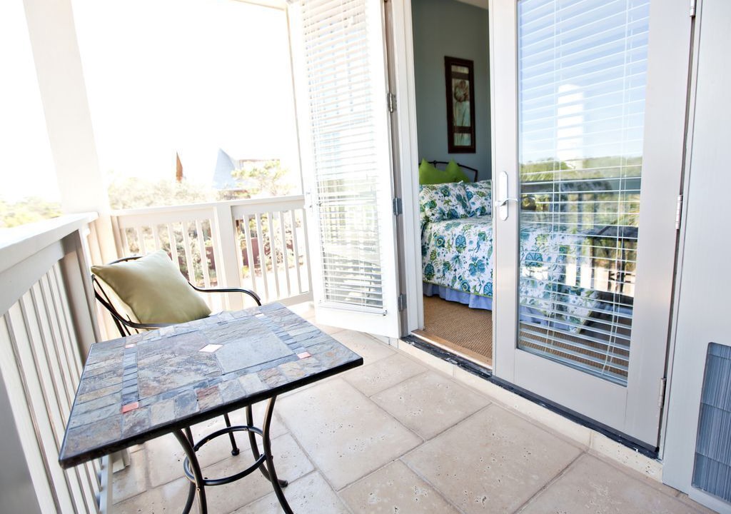 Photo of Patio Balcony in Inlet Beach