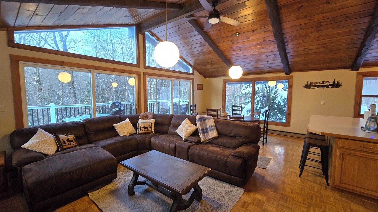 Photo of Livingroom in West Dover
