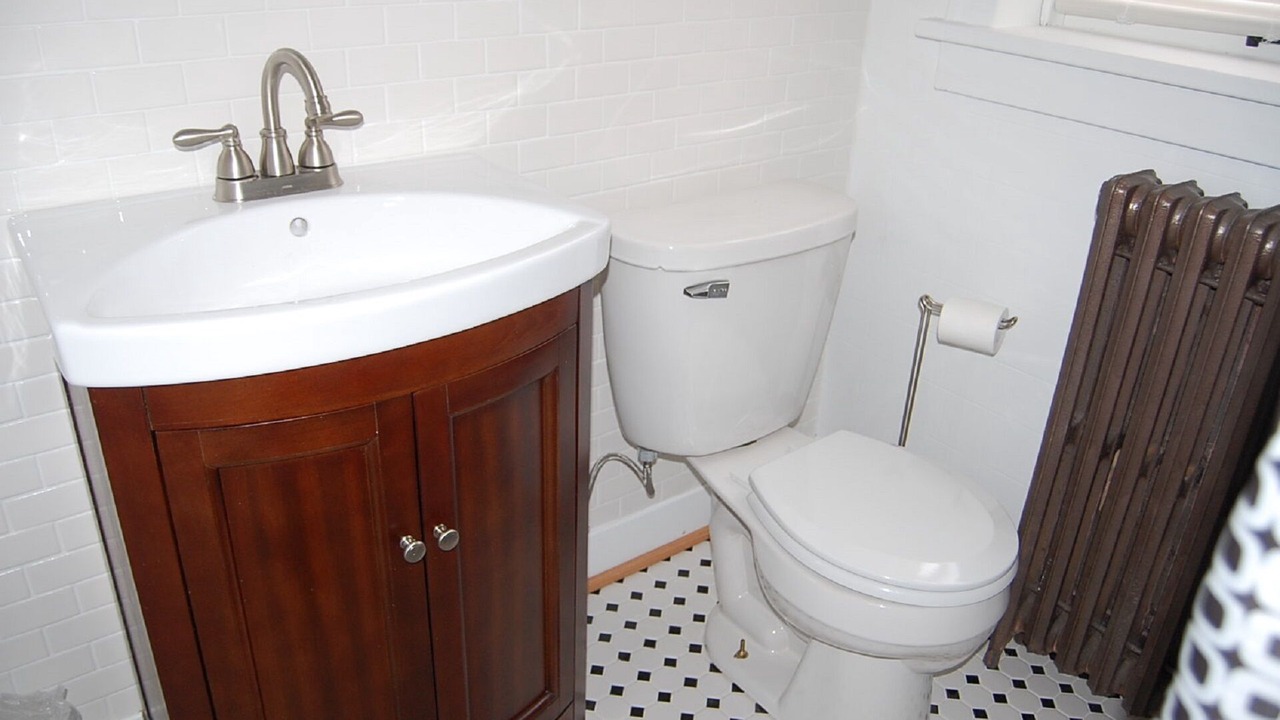 Photo of Bathroom in Decorah