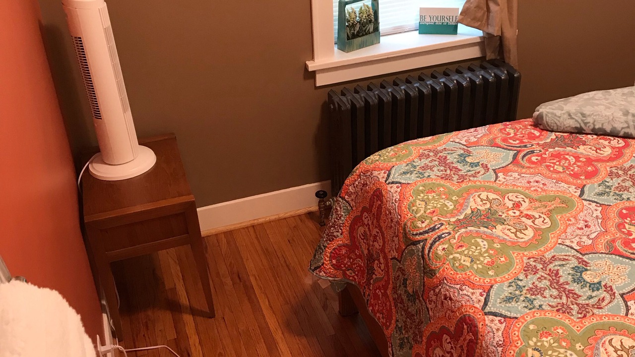 Photo of Bedroom in Decorah