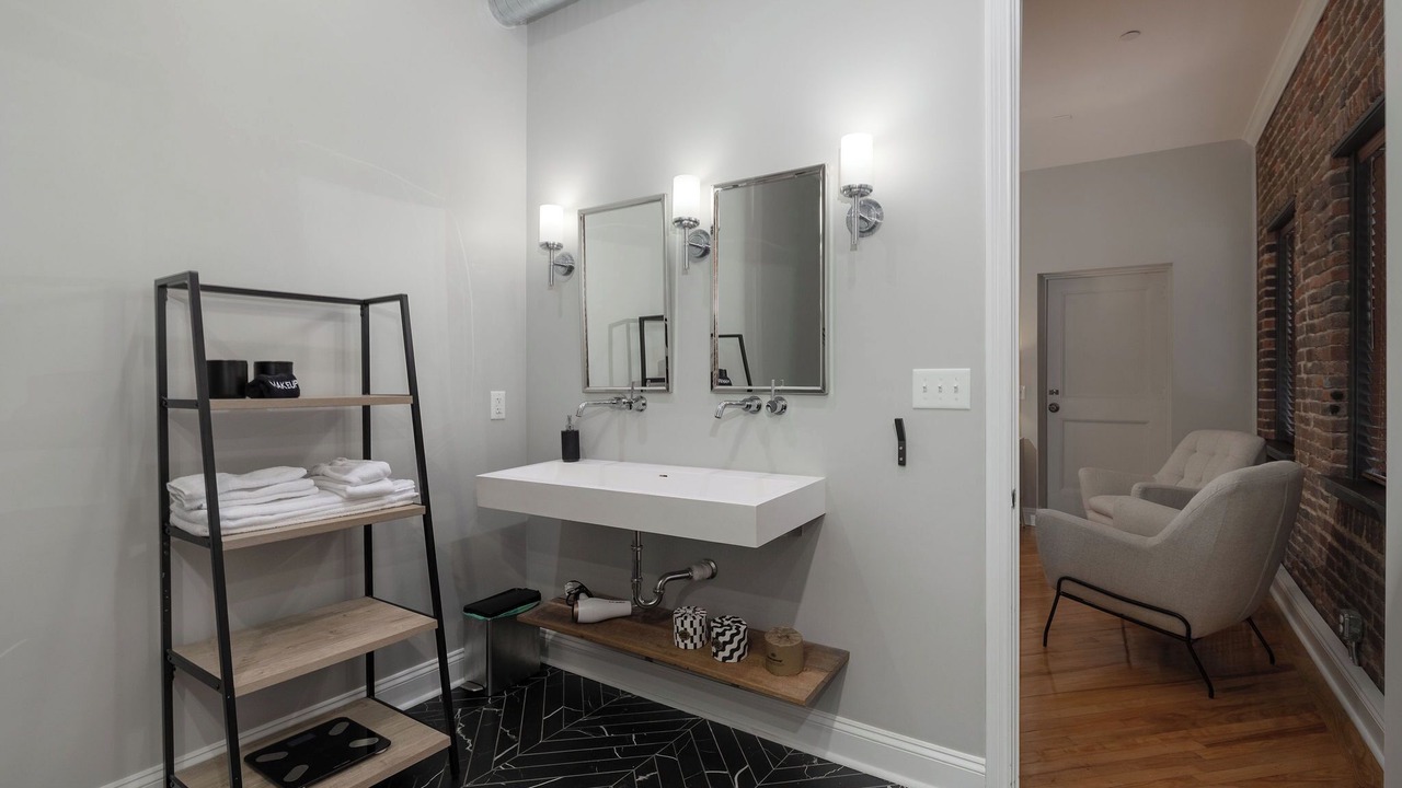Photo of Bathroom in Downtown Nashville
