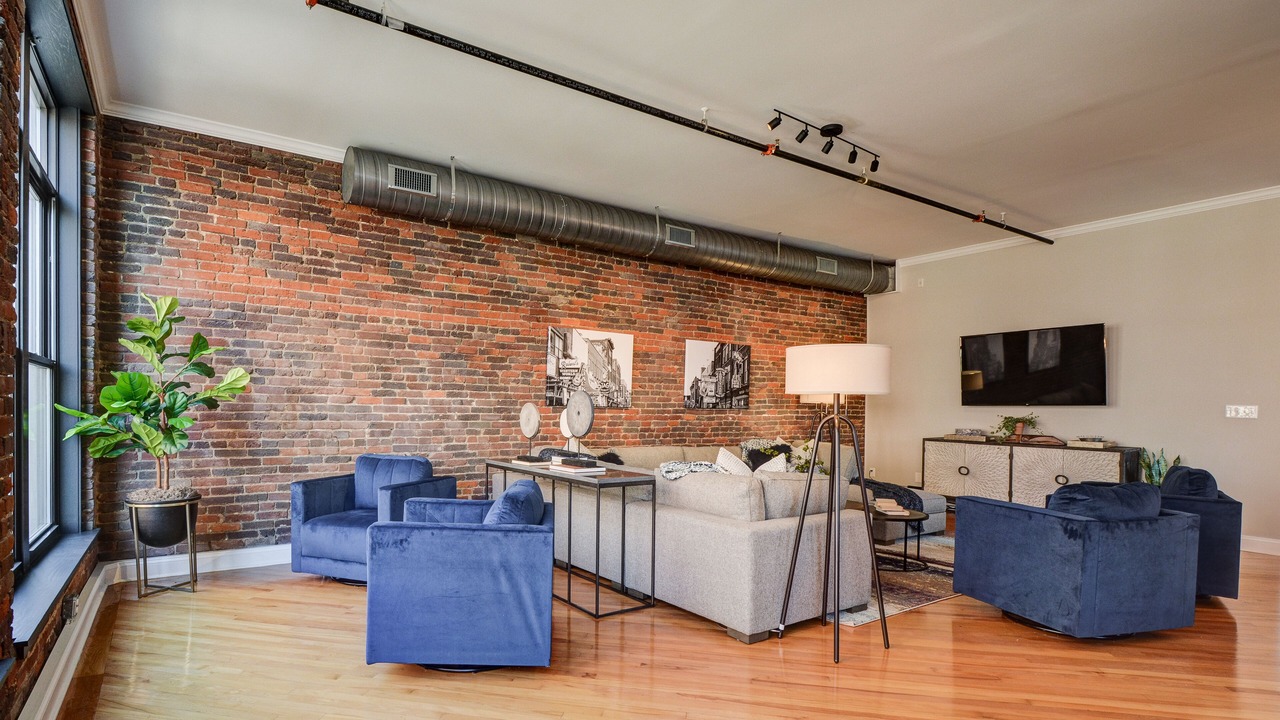 Photo of Livingroom in Downtown Nashville