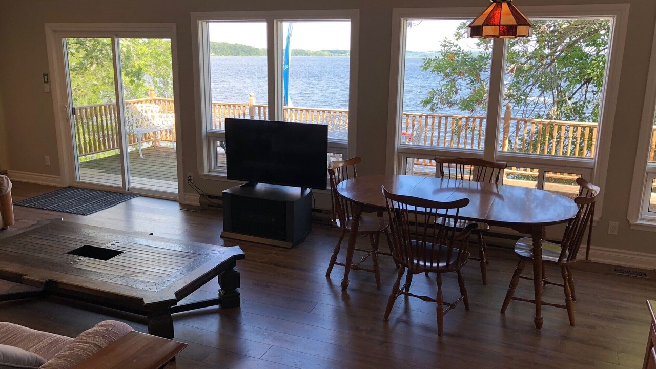 Photo of Livingroom in Roseneath