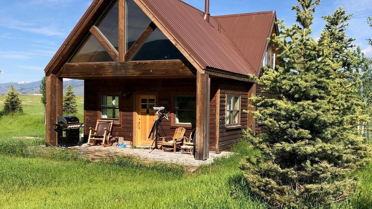 Photo of Outdoor in Livingston