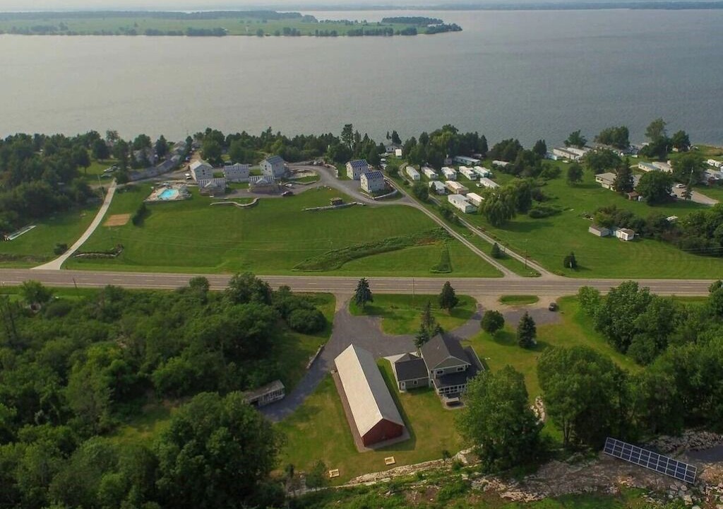 Photo of Others in Cape Vincent