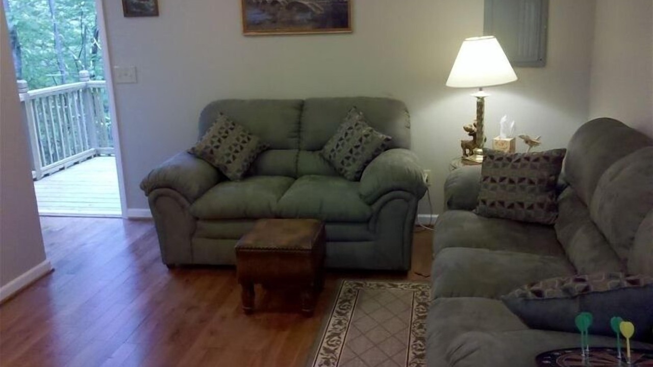 Photo of Livingroom in Cleveland