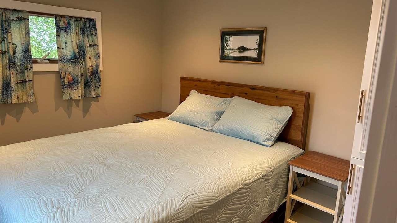 Photo of Bedroom in York Beach