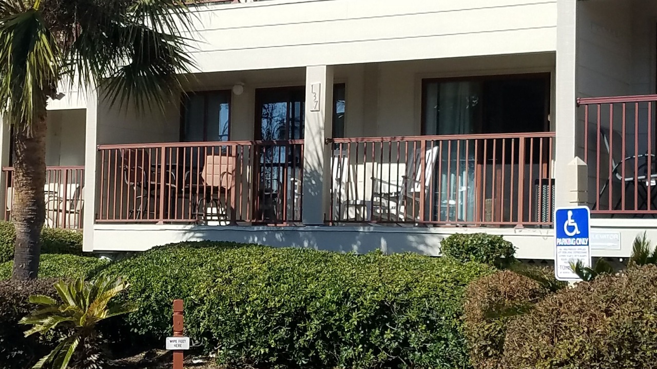 Photo of Patio Balcony in Folly Field