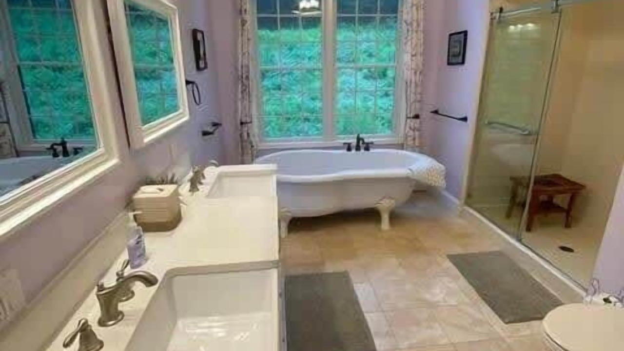 Photo of Bathroom in Cooperstown