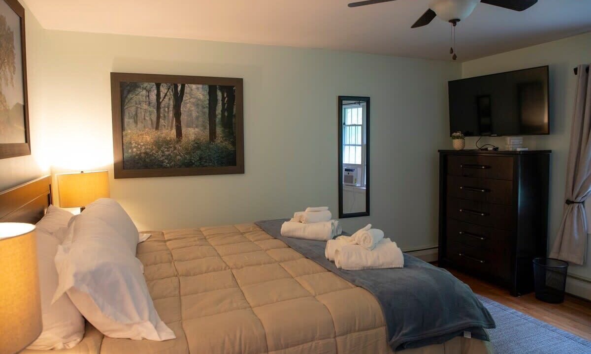 Photo of Bedroom in Cooperstown