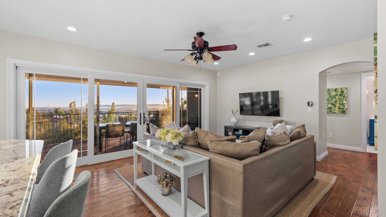 Photo of Livingroom in Mission Hills