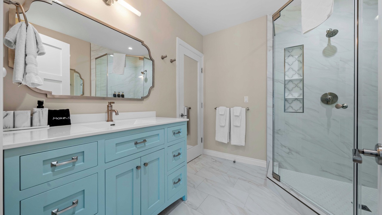Photo of Bathroom in Mission Hills