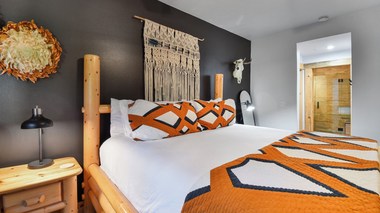 Photo of Bedroom in Deer Valley