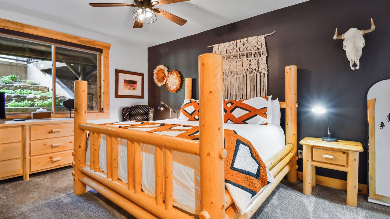 Photo of Bedroom in Deer Valley