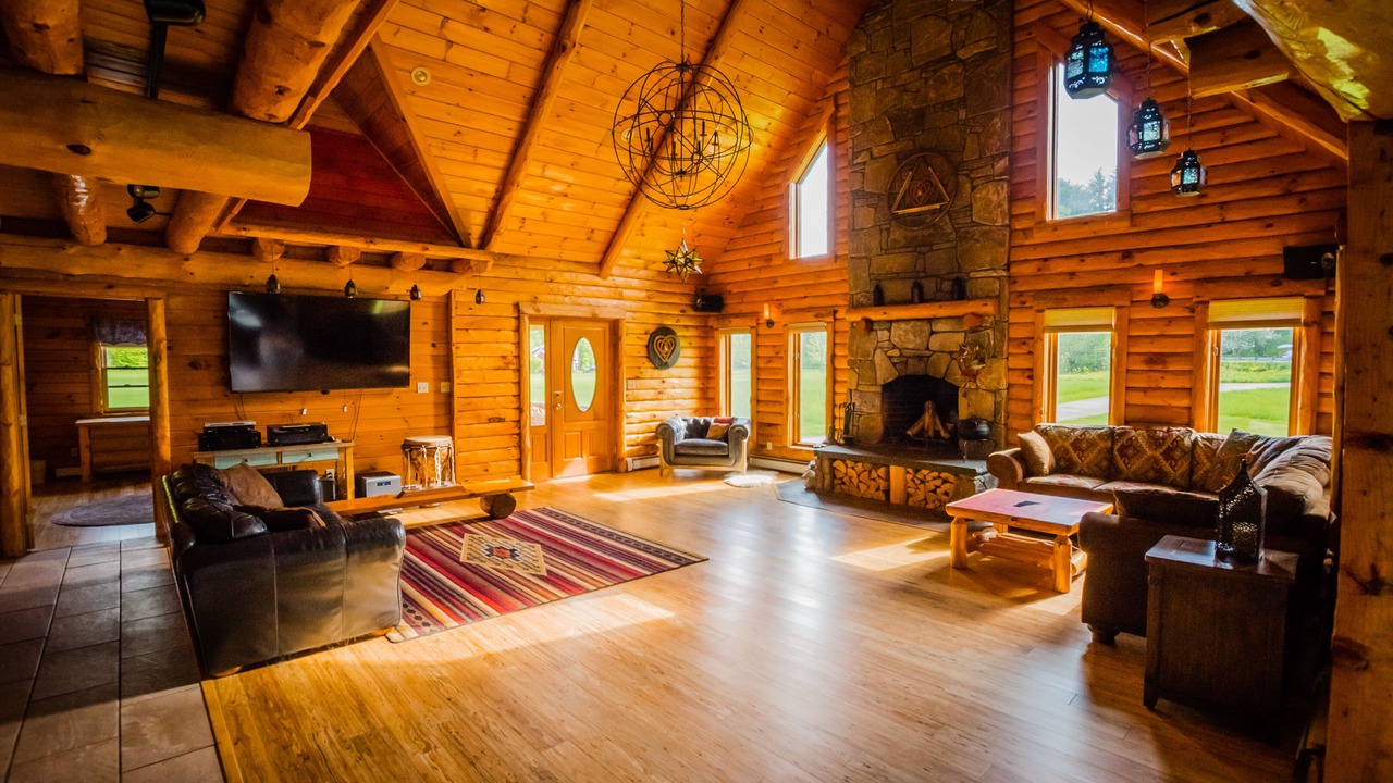 Photo of Livingroom in Bridgewater Corners