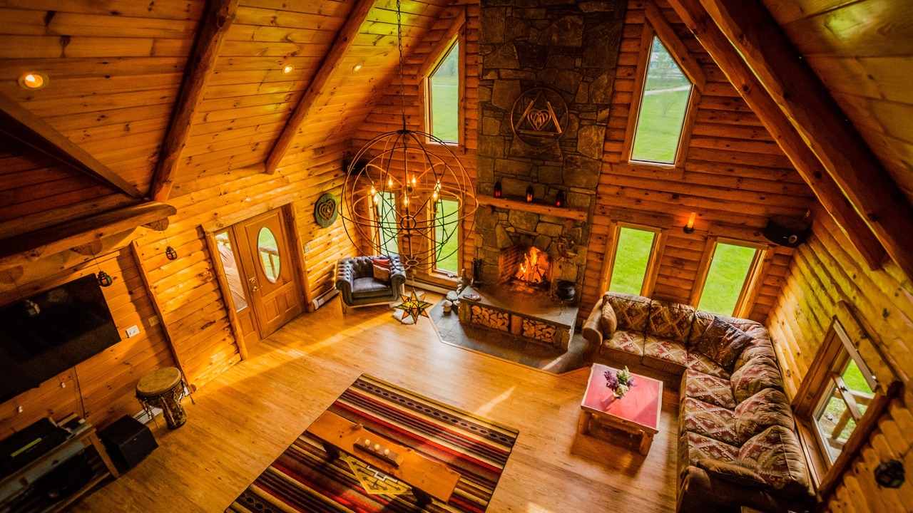 Photo of Livingroom in Bridgewater Corners