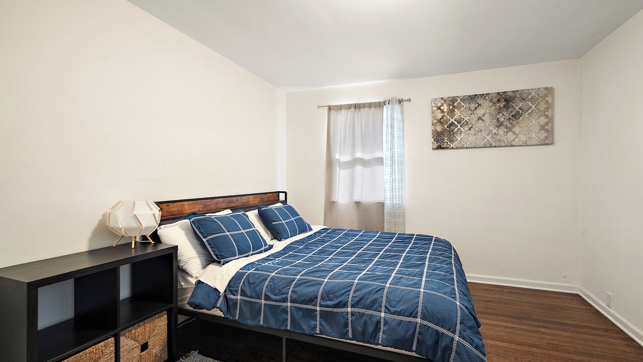 Photo of Bedroom in Aurora