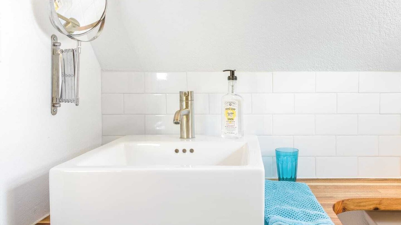 Photo of Bathroom in Holly