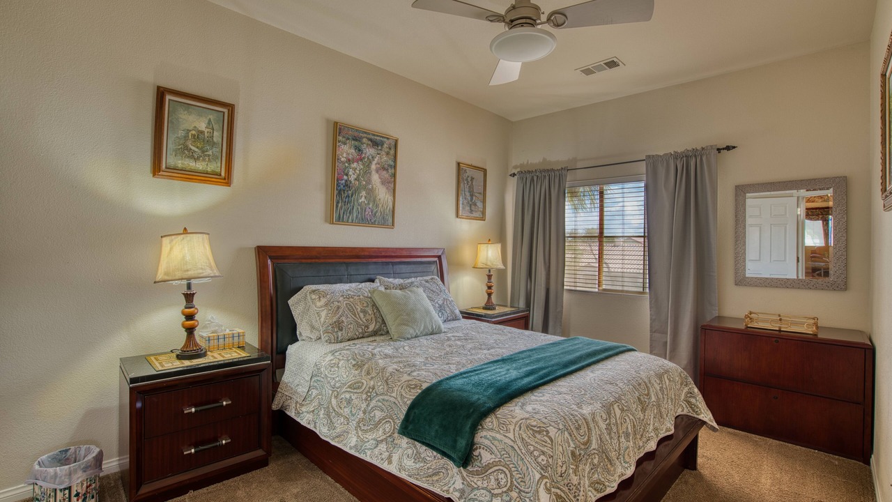 Photo of Bedroom in Enterprise