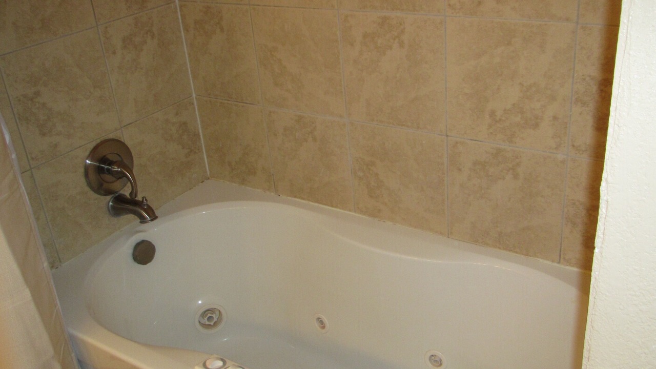 Photo of Bathroom in Alamogordo