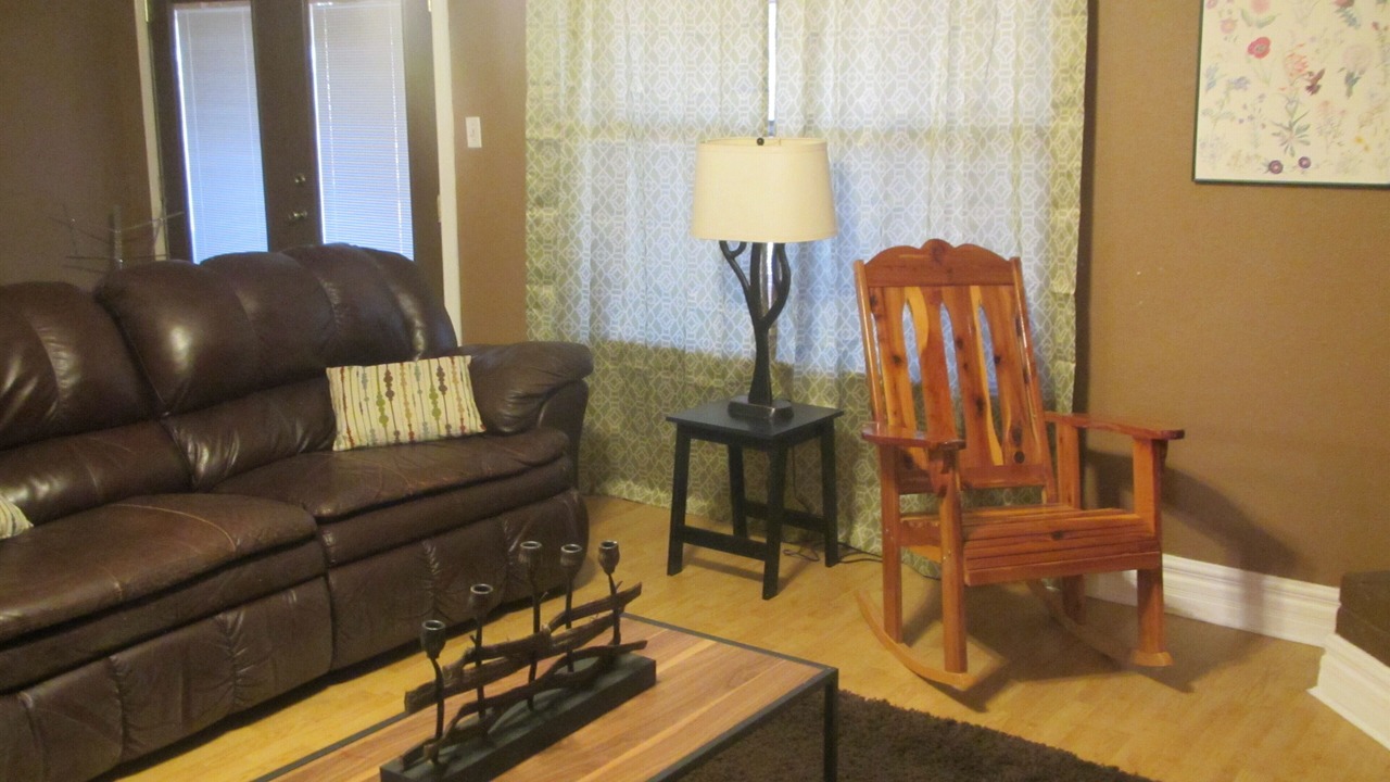 Photo of Livingroom in Alamogordo