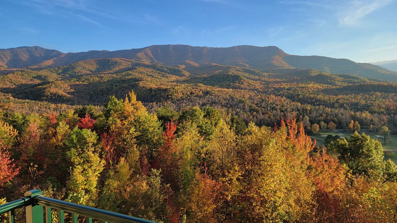 Photo of Others in Gatlinburg