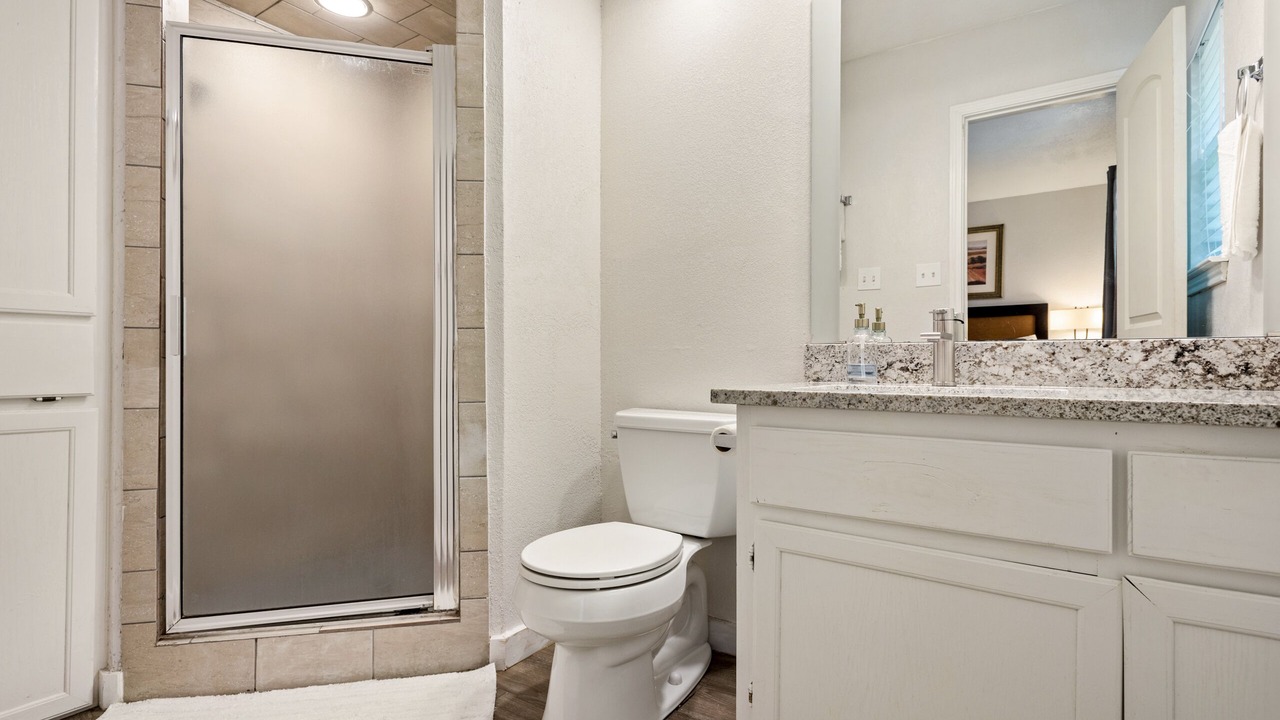 Photo of Bathroom in Tanglewood Estates