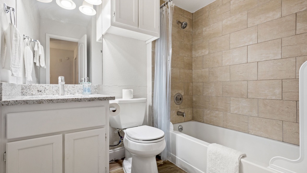 Photo of Bathroom in Tanglewood Estates