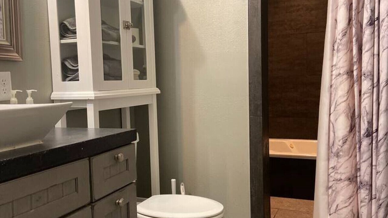 Photo of Bathroom in Winslow