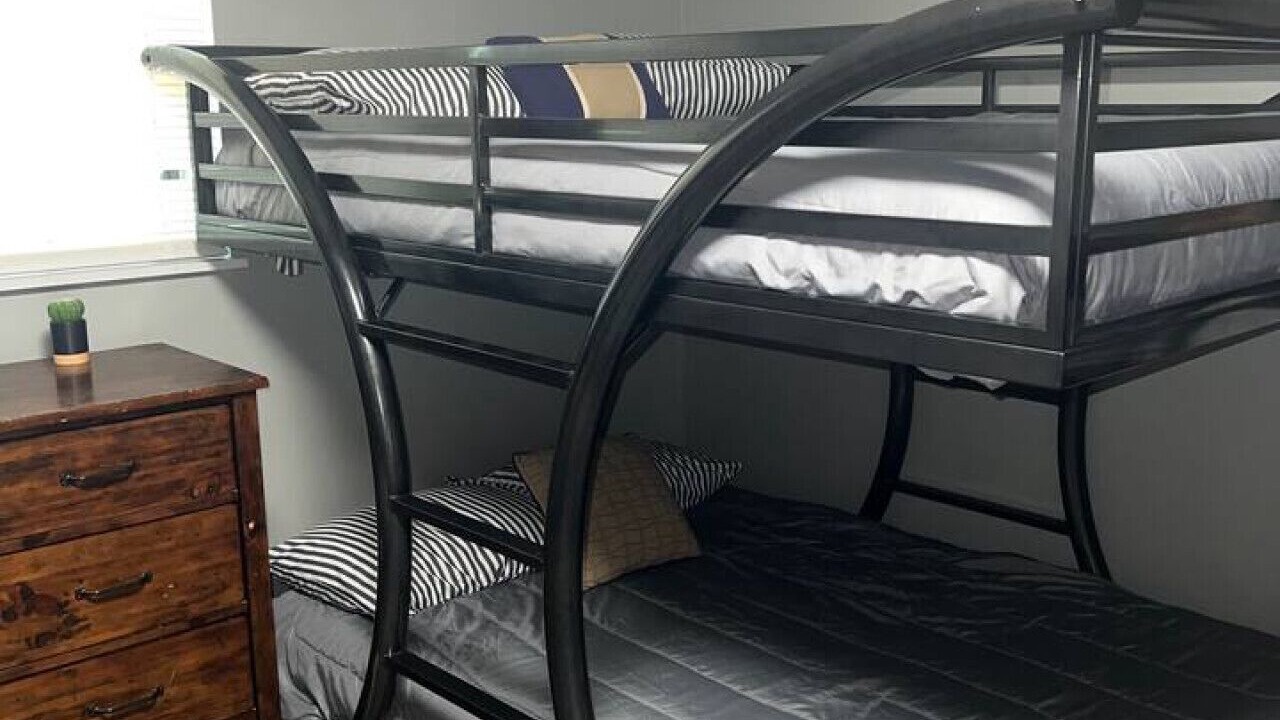 Photo of Bedroom in Winslow