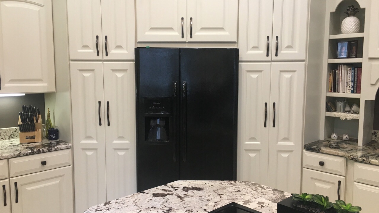 Photo of Kitchen in White Pigeon