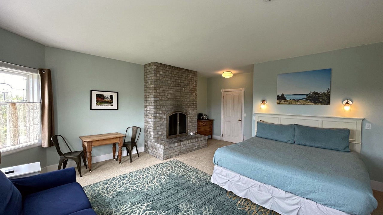 Photo of Bedroom in Lopez Island