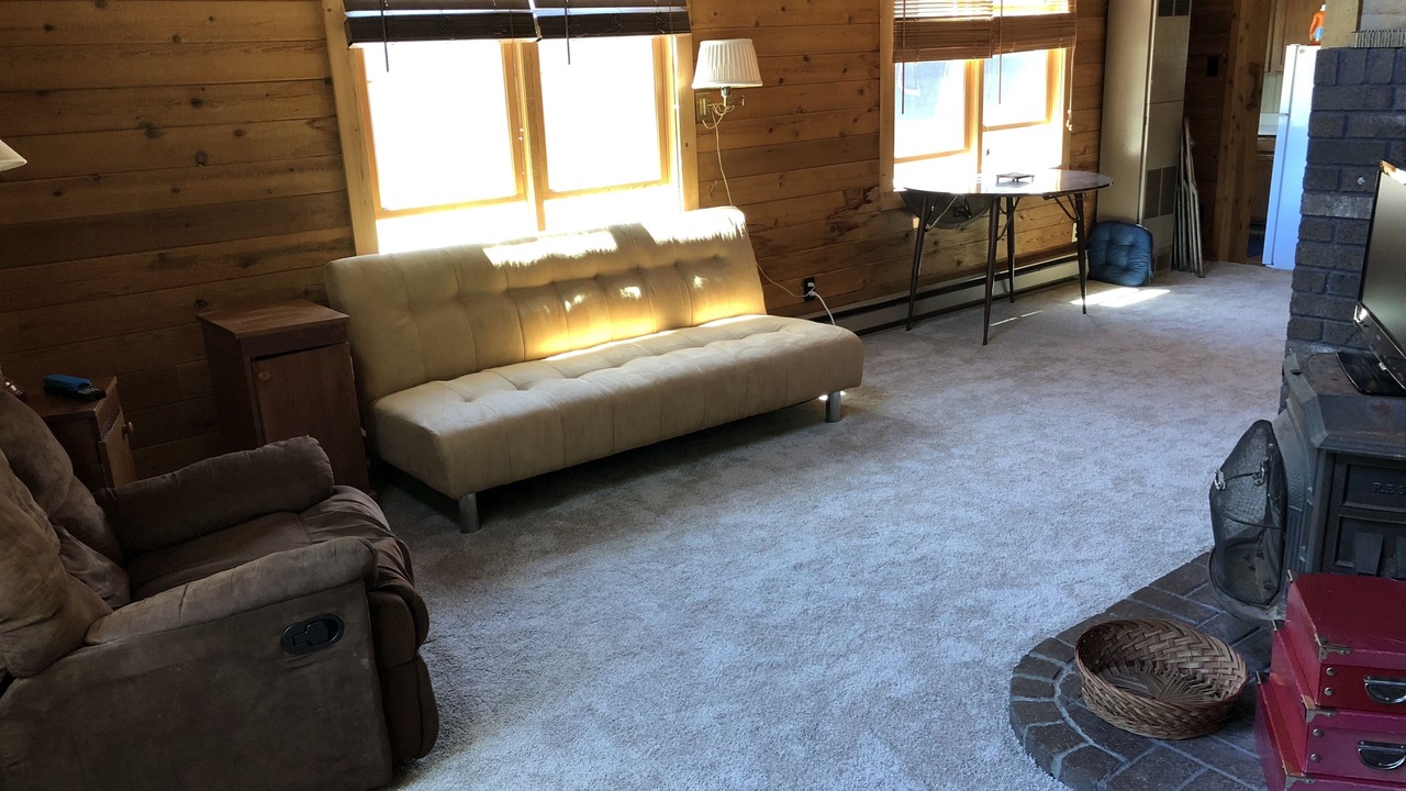 Photo of Livingroom in Beaver Island