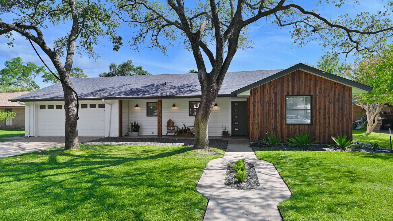 Photo of Outdoor in College Station