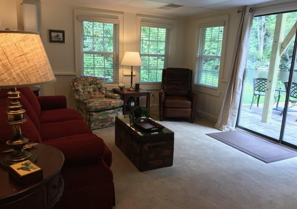 Photo of Outdoor in Mirror Lake