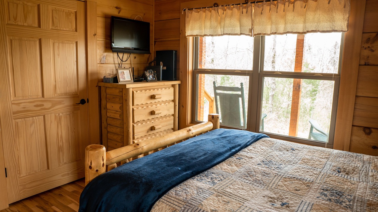 Photo of Bedroom in Sevierville