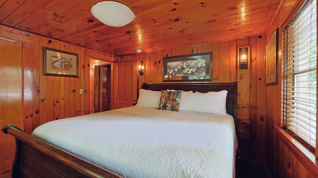 Photo of Others in Gatlinburg