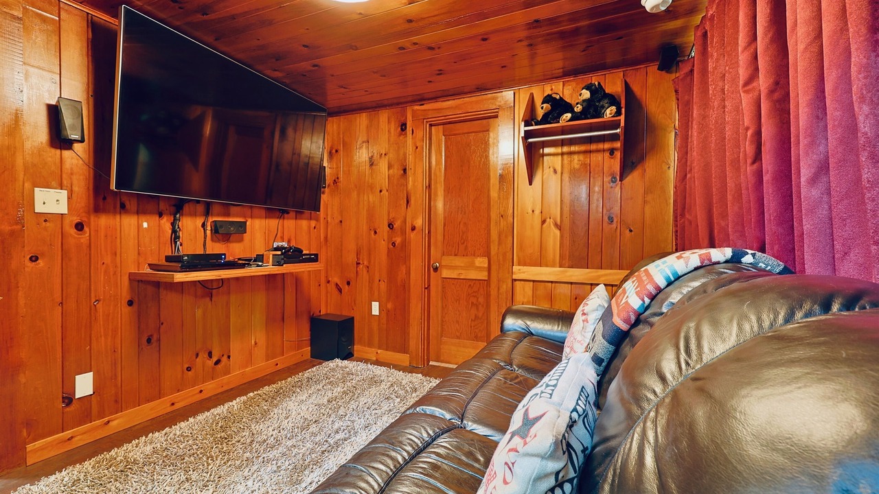 Photo of Others in Gatlinburg