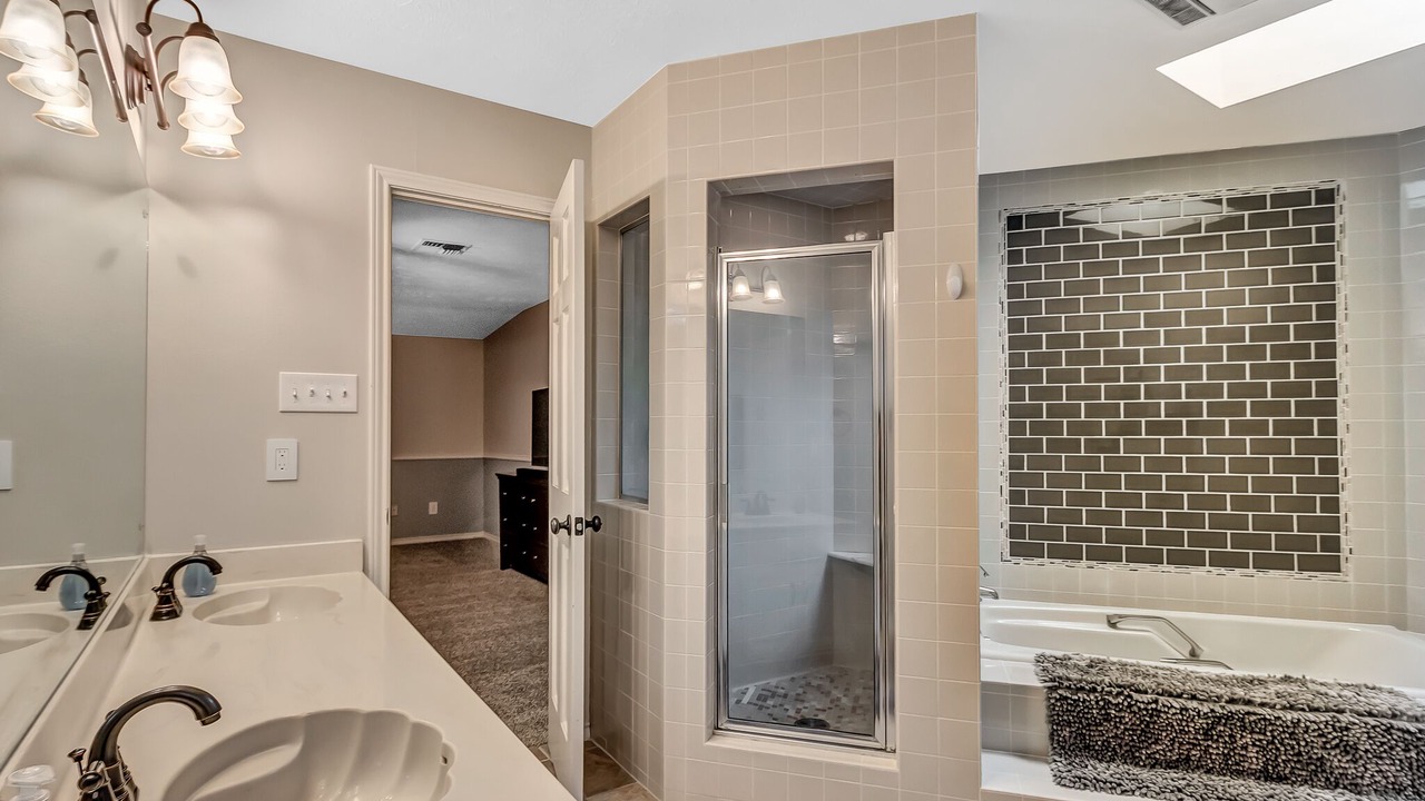 Photo of Bathroom in Quail Run Estates