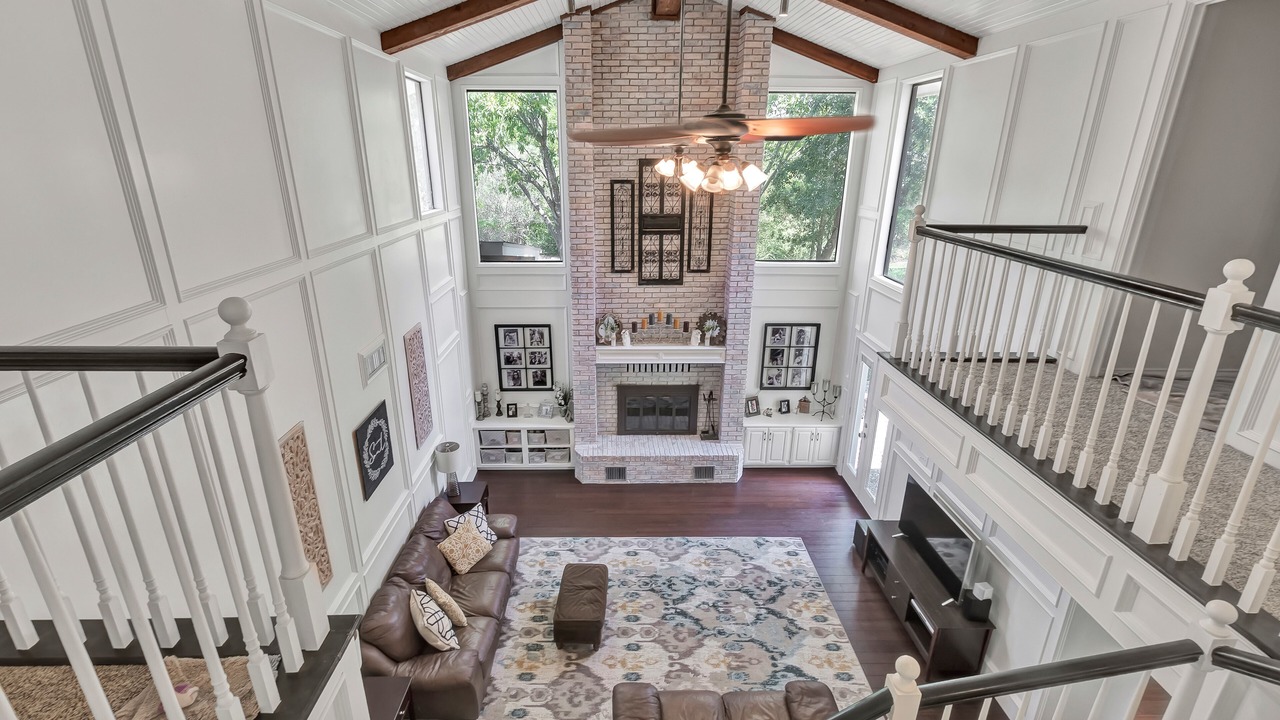Photo of Livingroom in Quail Run Estates