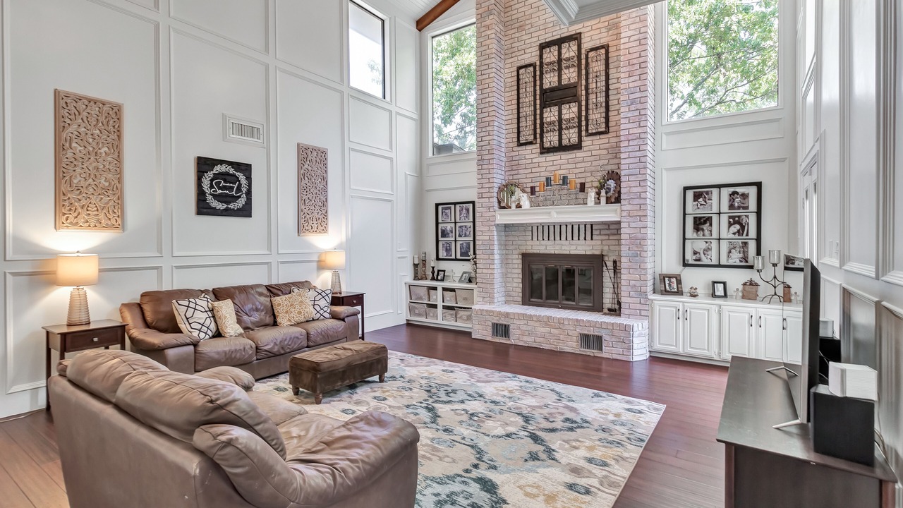 Photo of Livingroom in Quail Run Estates