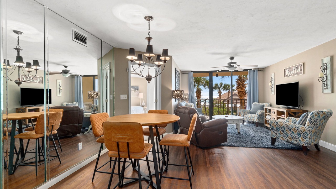 Photo of Others in Biltmore Beach