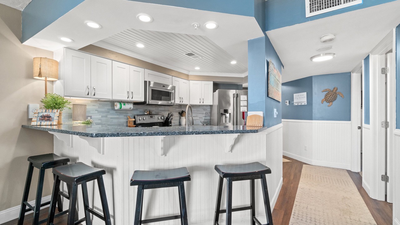 Photo of Kitchen in Biltmore Beach