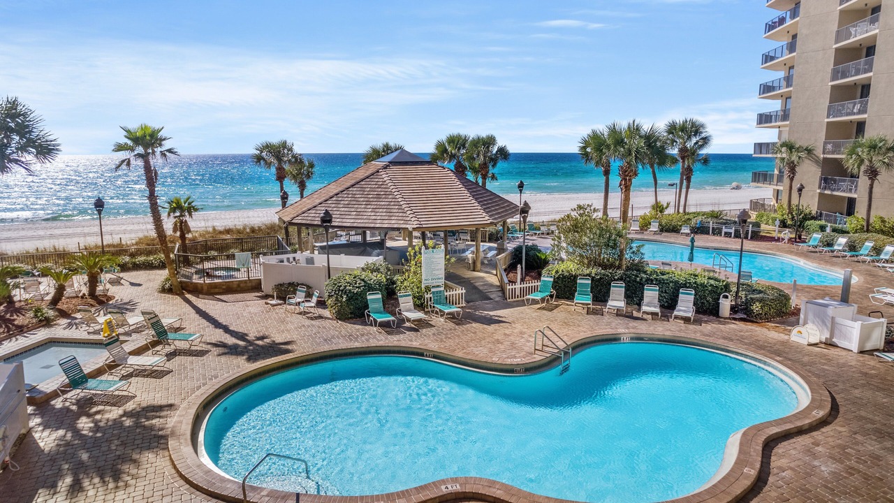 Photo of Outdoor in Biltmore Beach