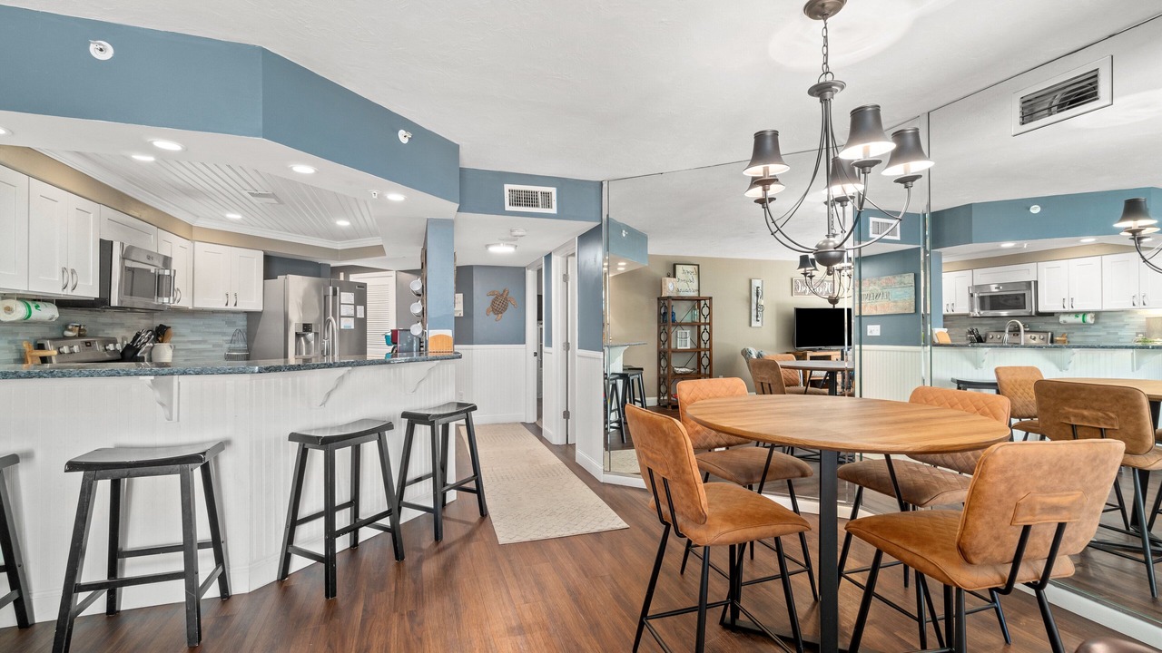 Photo of Others in Biltmore Beach