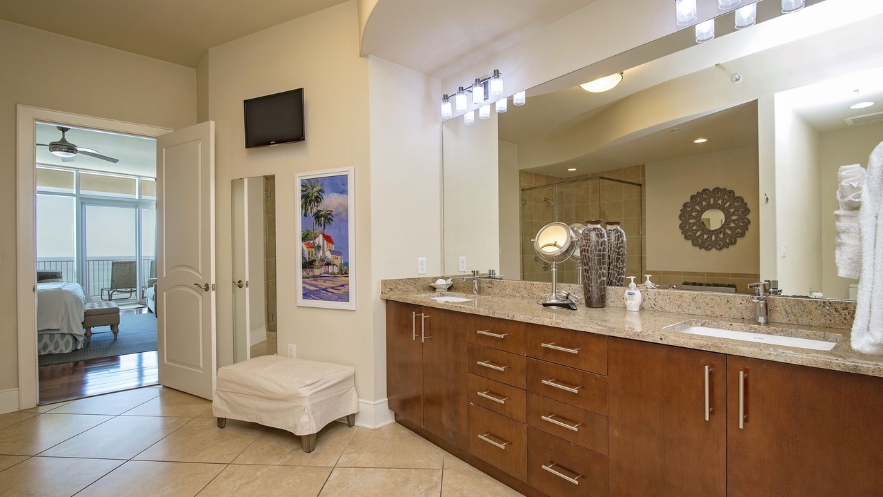 Photo of Bathroom in Orange Beach