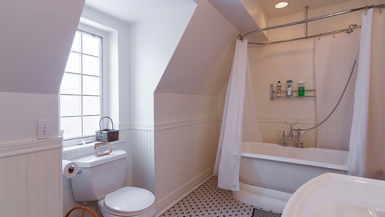 Photo of Bathroom in Lower Avenues