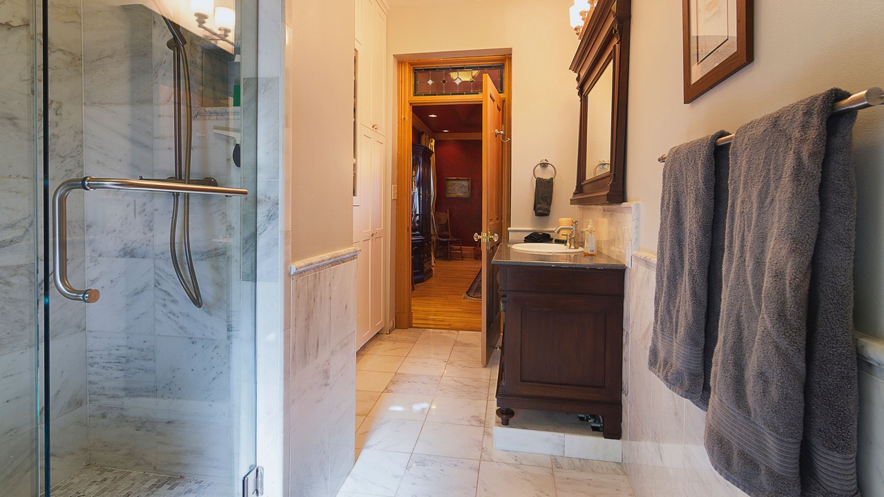 Photo of Bathroom in Lower Avenues